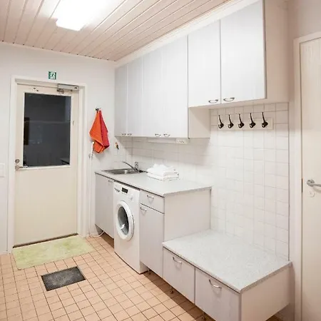 Kh- Villa Vaeinaemoeinen Hébergement de vacances *
